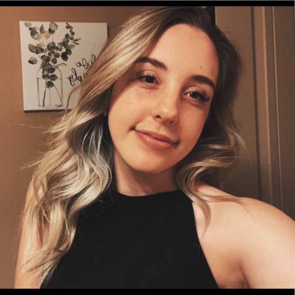 Meet your Posher, Emmalee